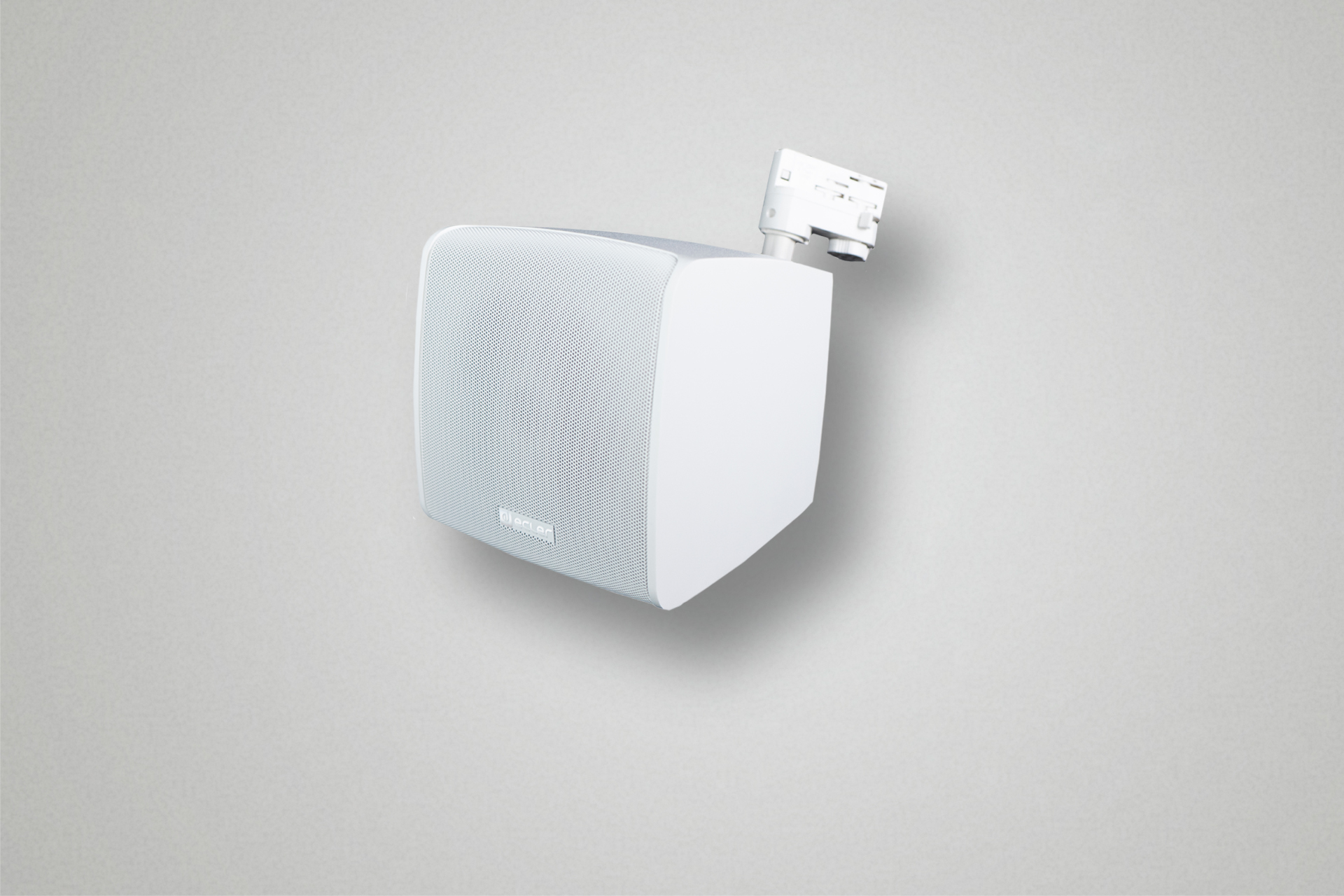 Cube_halb_vorne_weiss